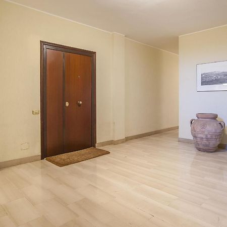 Eur Luminous And Large Family Terrace Apartment Rom Exterior foto