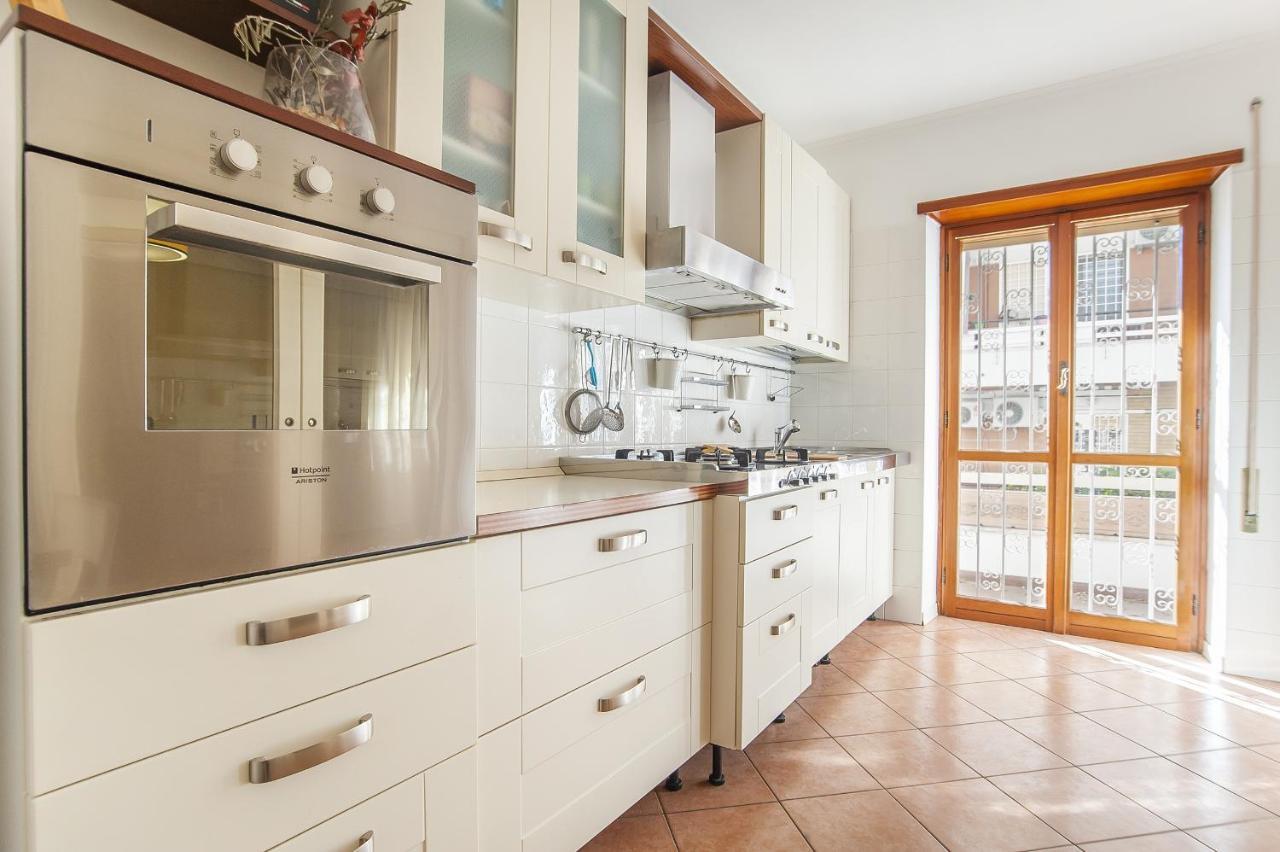Eur Luminous And Large Family Terrace Apartment Rom Exterior foto